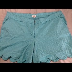 Crown & Ivy Scalloped Shorts